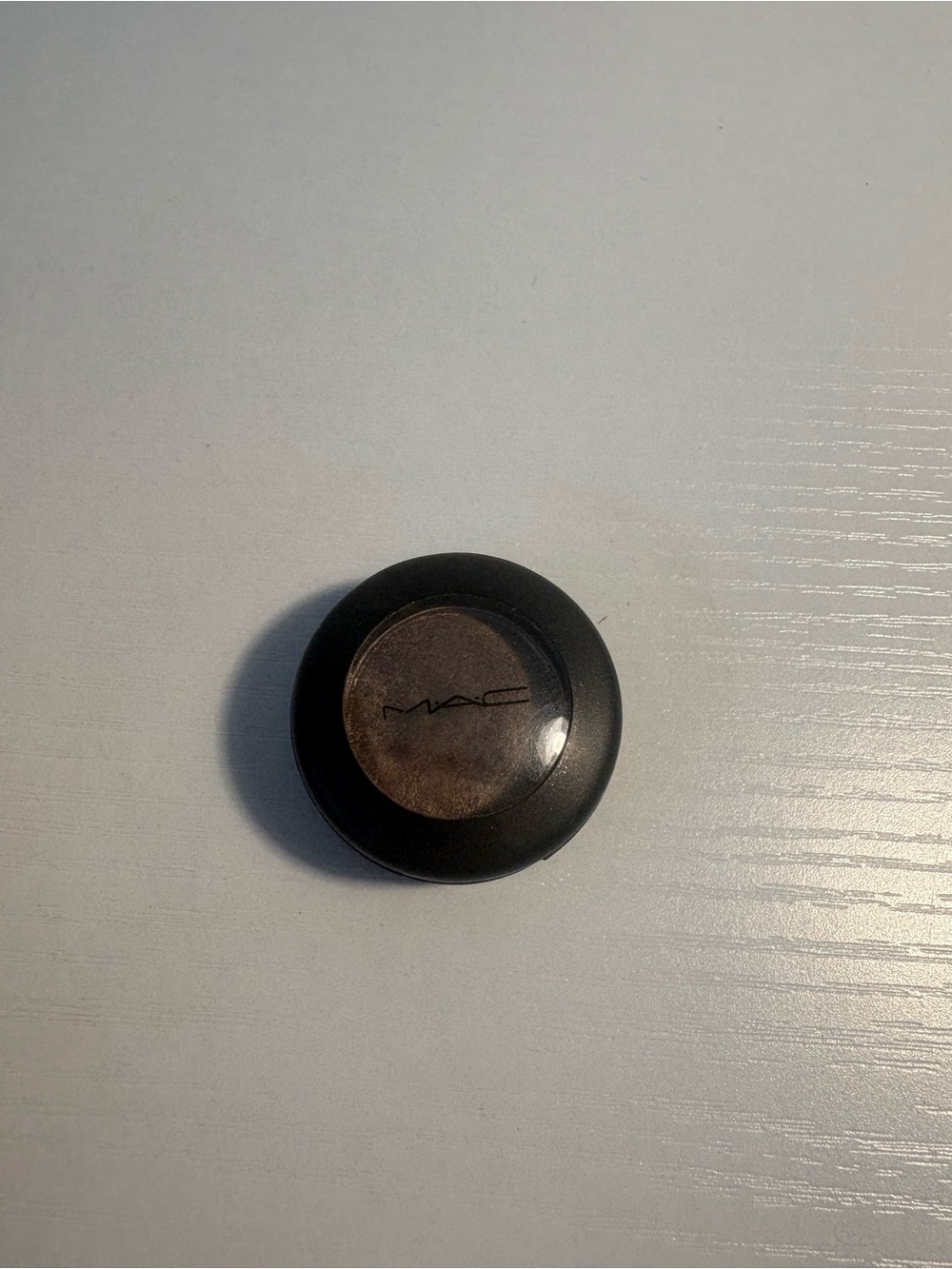 MAC Cosmetics Eyeshadow Brown/Beonze Color